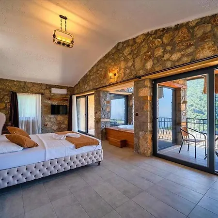 Sleeps 4, Spacious Lux With Private Pool Awz 275 Fethiye